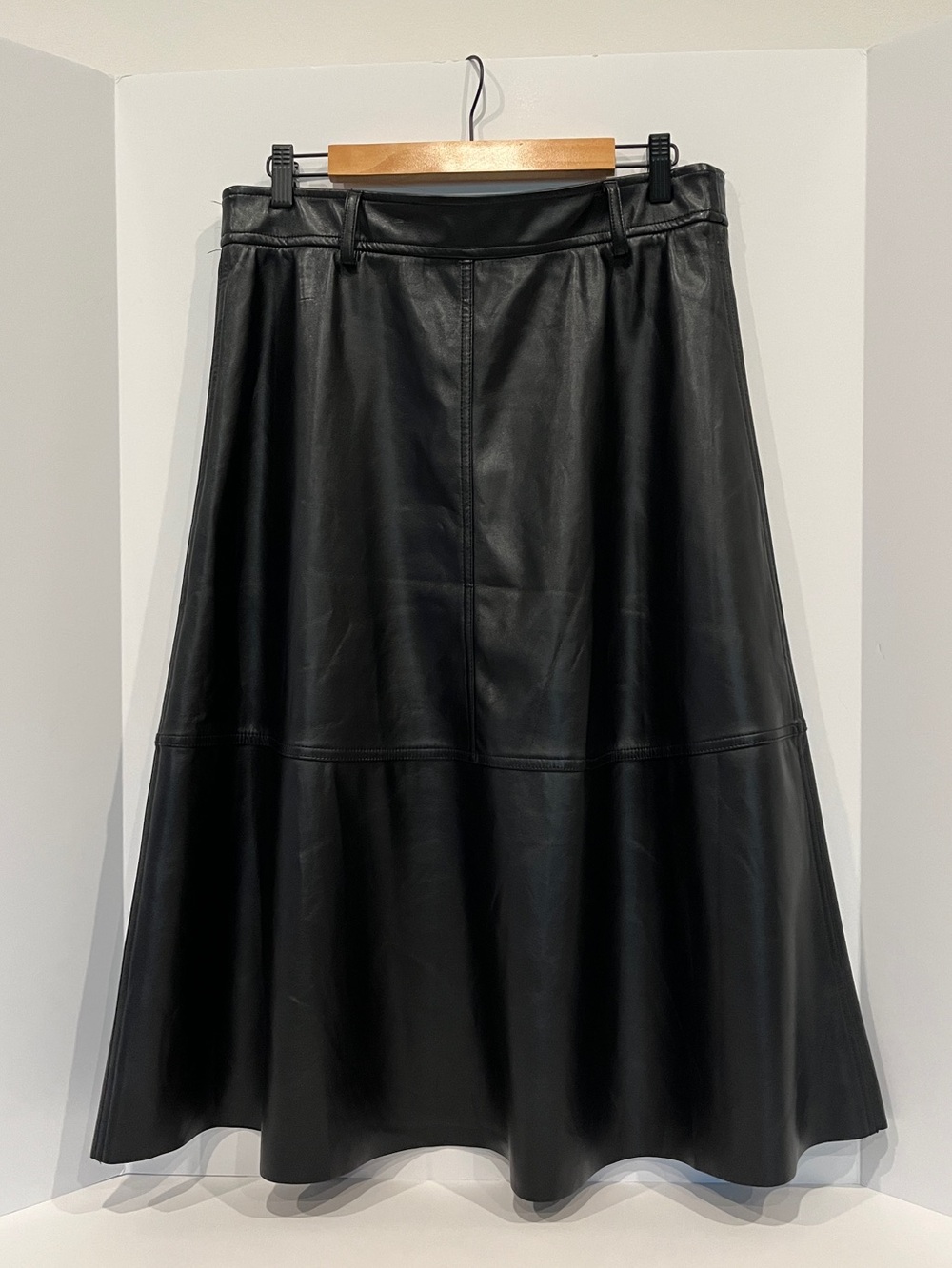 Nicole Miller Black Faux Leather Vegan Leather A Line Midi Skirt 10 NWT - Picture 3 of 8